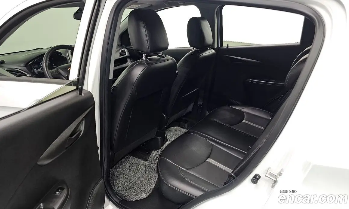 Chevrolet Spark 2021 1.0 автомат (гидро), фото 18