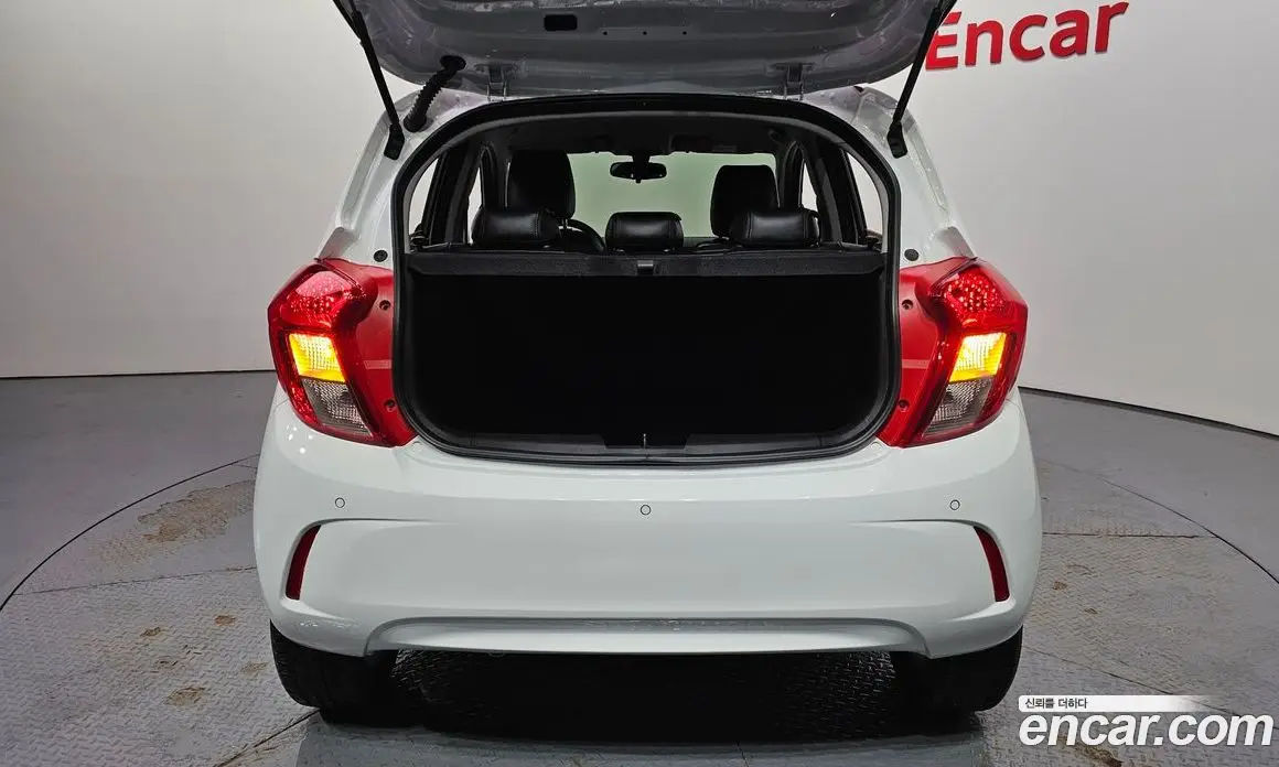 Chevrolet Spark 2021 1.0 автомат (гидро), фото 23