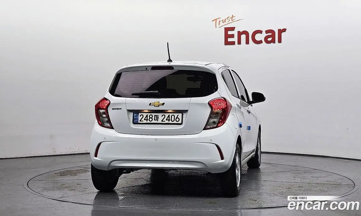 Chevrolet Spark 2021 1.0 автомат (гидро), фото 4