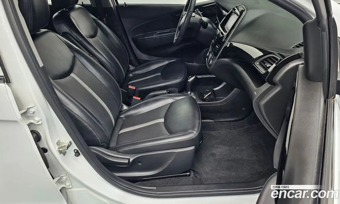 Chevrolet Spark 2021 1.0 автомат (гидро), фото 16