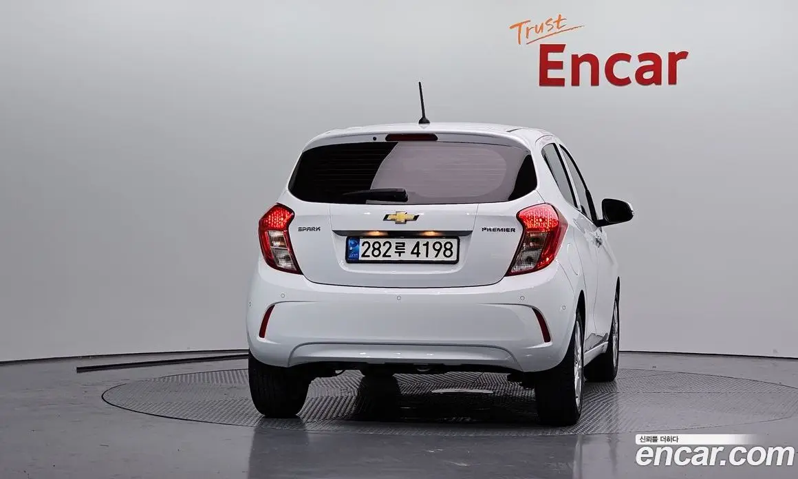 Chevrolet Spark 2021 1.0 автомат (гидро), фото 4
