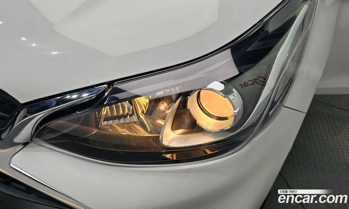 Chevrolet Spark 2021 1.0 автомат (гидро), фото 8