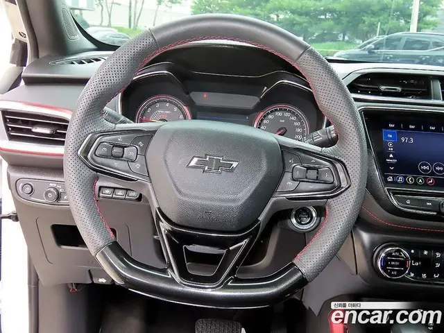 Chevrolet TrailBlazer 2022 1.3 автомат (гидро), миниатюра 8
