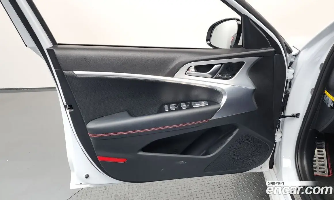 Genesis G70 2018 2.0 автомат (гидро), фото 14