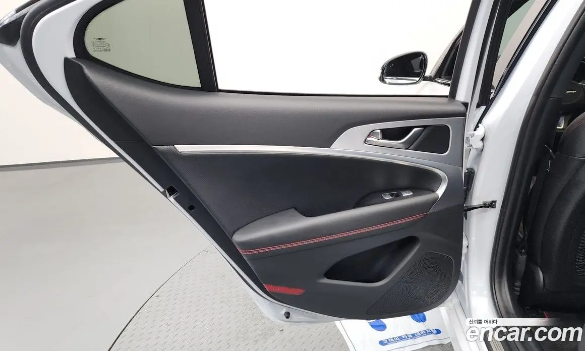 Genesis G70 2018 2.0 автомат (гидро), фото 15