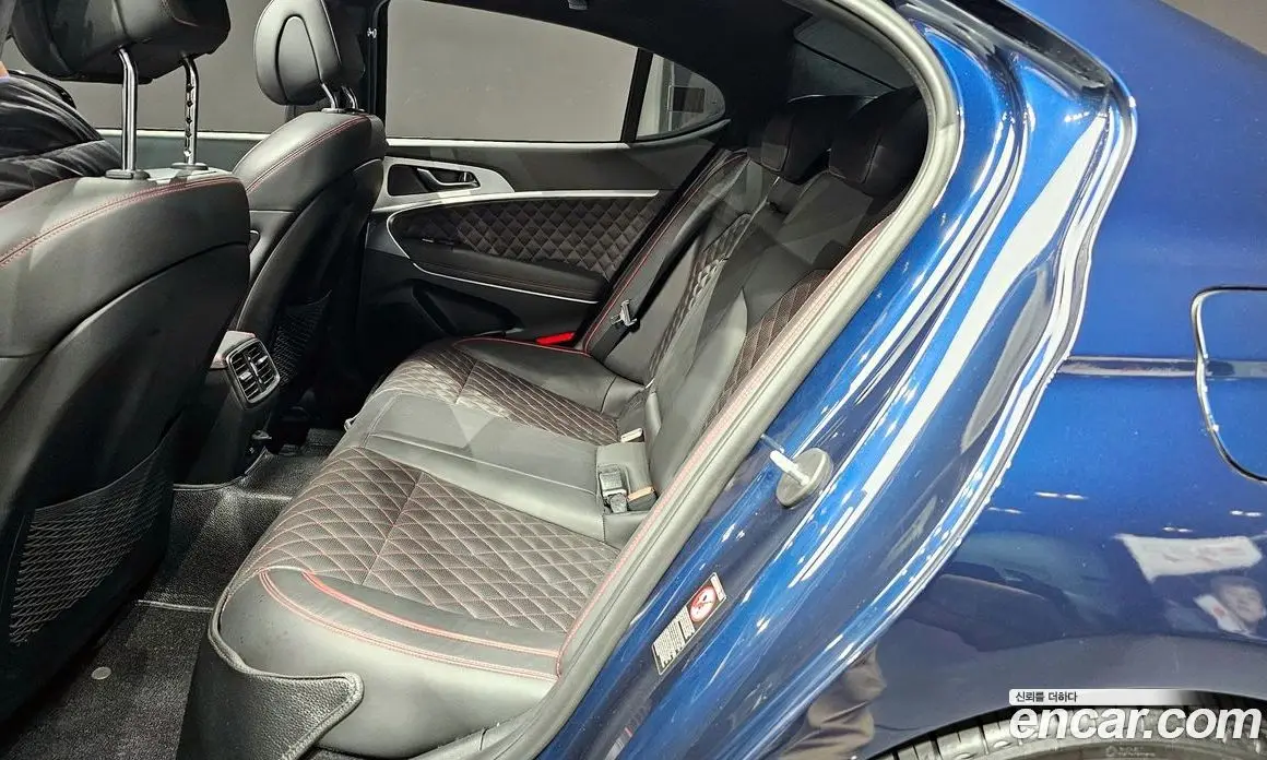 Genesis G70 2019 2.0 автомат (гидро), фото 12