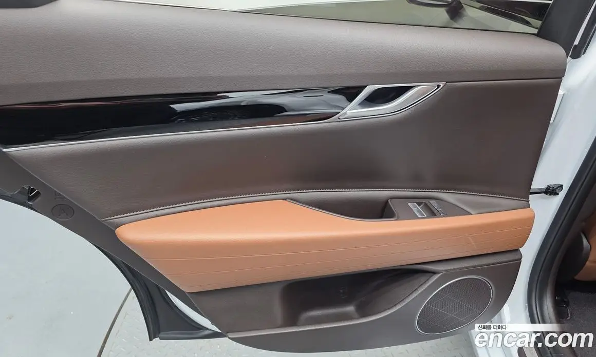 Genesis G80 2024 2.5 автомат (гидро), фото 15