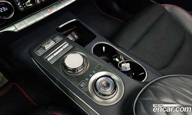 Genesis GV70 2021 2.5 автомат (гидро), миниатюра 12