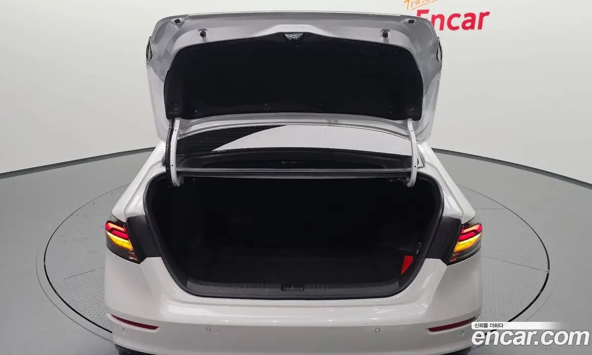 Honda Accord 2024 2.0 автомат (гидро), фото 25