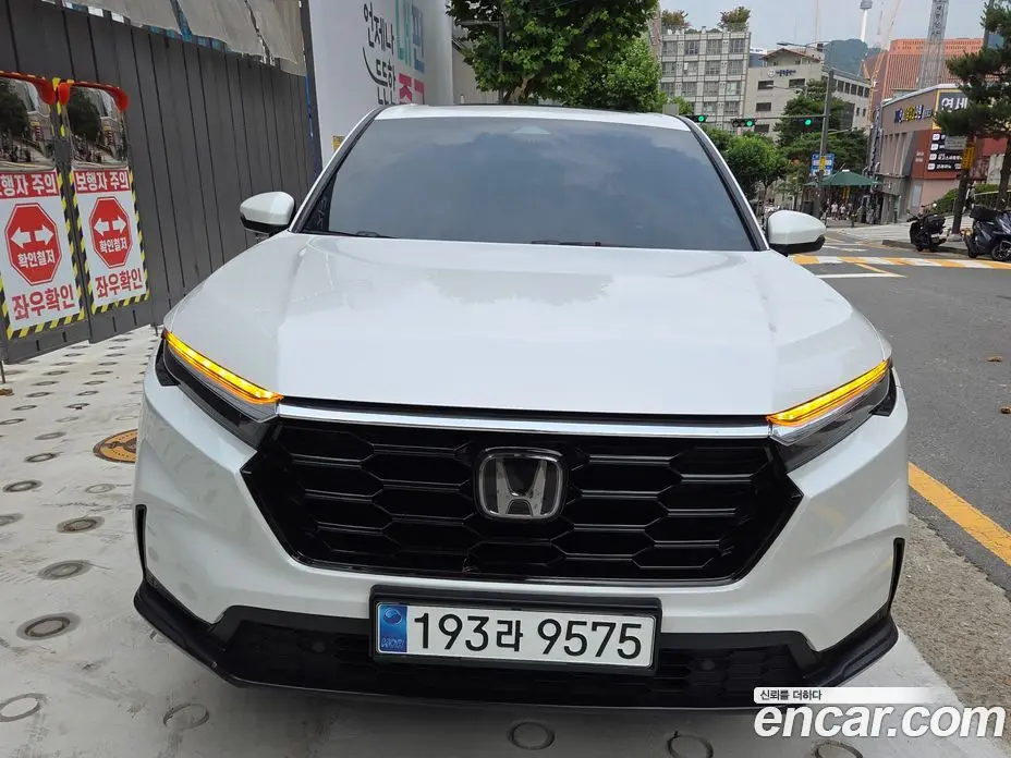 Honda CR-V 2023 1.5 автомат (вариатор), фото 3