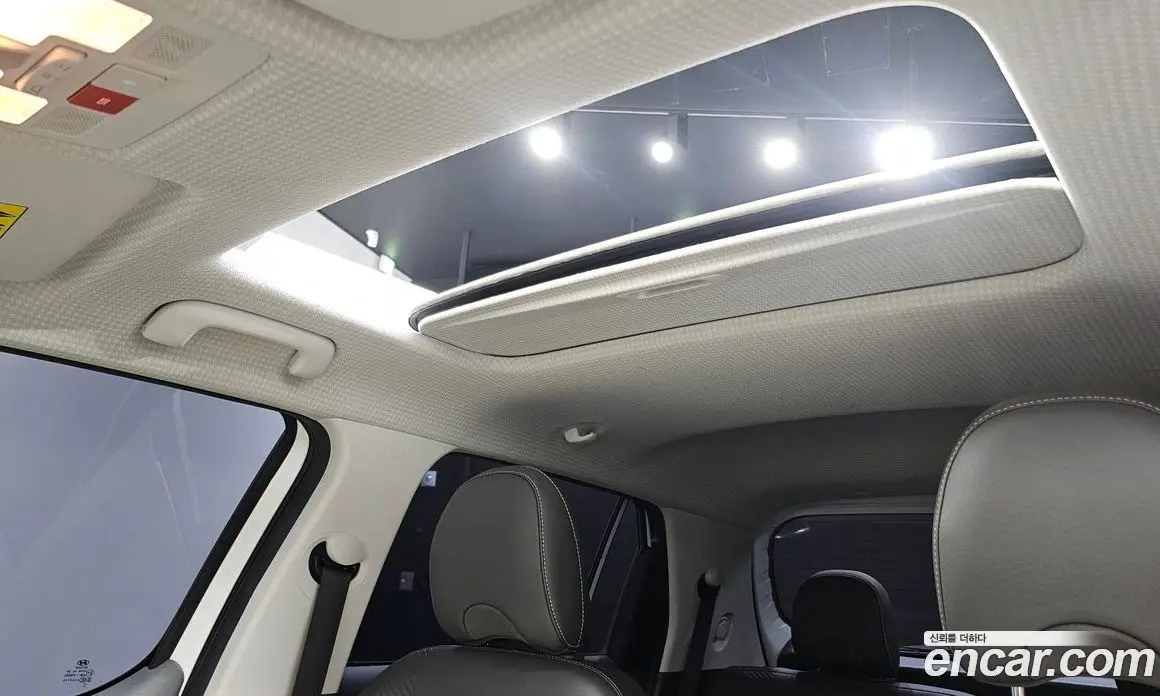 Hyundai Casper 2021 1.0 автомат (гидро), фото 18