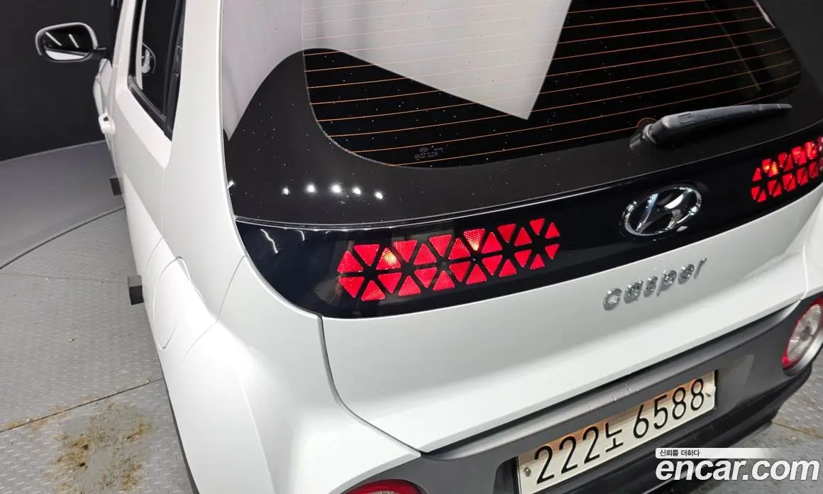 Hyundai Casper 2022 1.0 автомат (гидро), фото 9