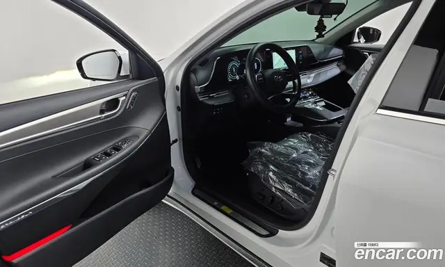 Hyundai Grandeur 2022 2.4 автомат (гидро), миниатюра 12