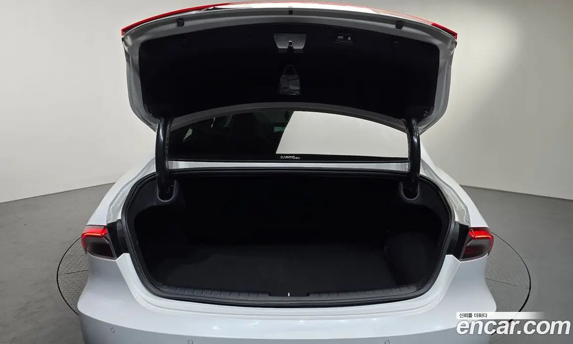 Hyundai Grandeur 2022 2.4 автомат (гидро), фото 22