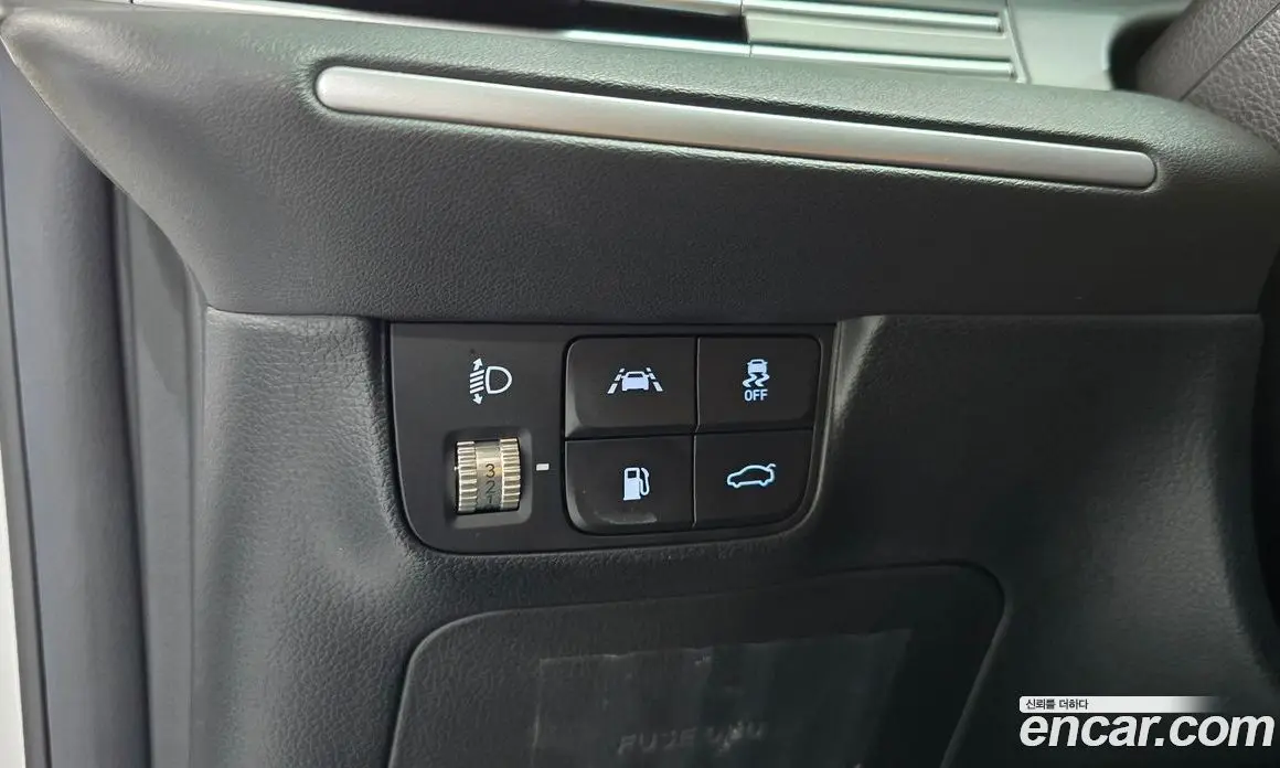 Hyundai Grandeur 2022 2.4 автомат (гидро), фото 24