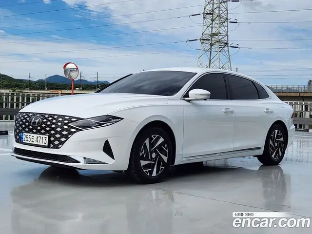 Hyundai Grandeur 2022 2.4 автомат (гидро), миниатюра 2