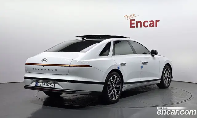 Hyundai Grandeur 2023 3.5 автомат (гидро), миниатюра 2