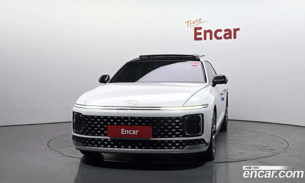 Hyundai Grandeur 2023 3.5 автомат (гидро), фото 3