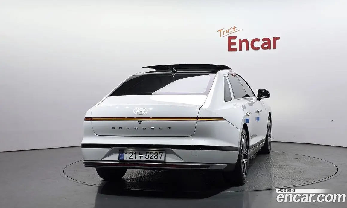 Hyundai Grandeur 2023 3.5 автомат (гидро), фото 4