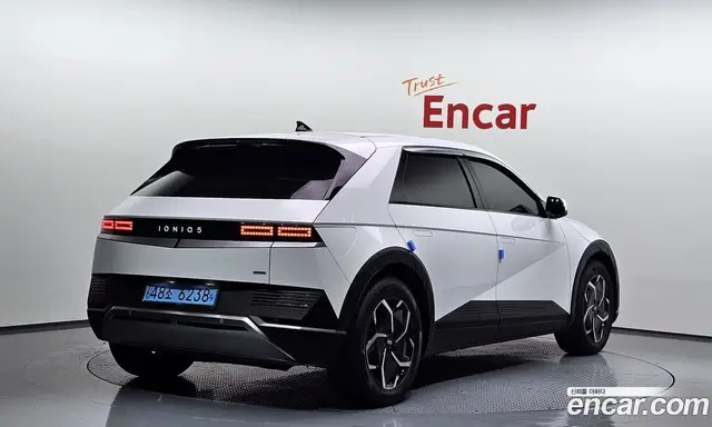 Hyundai Ioniq 5 2023 0.1 автомат (гидро), миниатюра 2