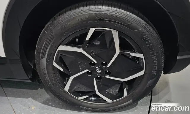 Hyundai Ioniq 5 2023 0.1 автомат (гидро), миниатюра 7