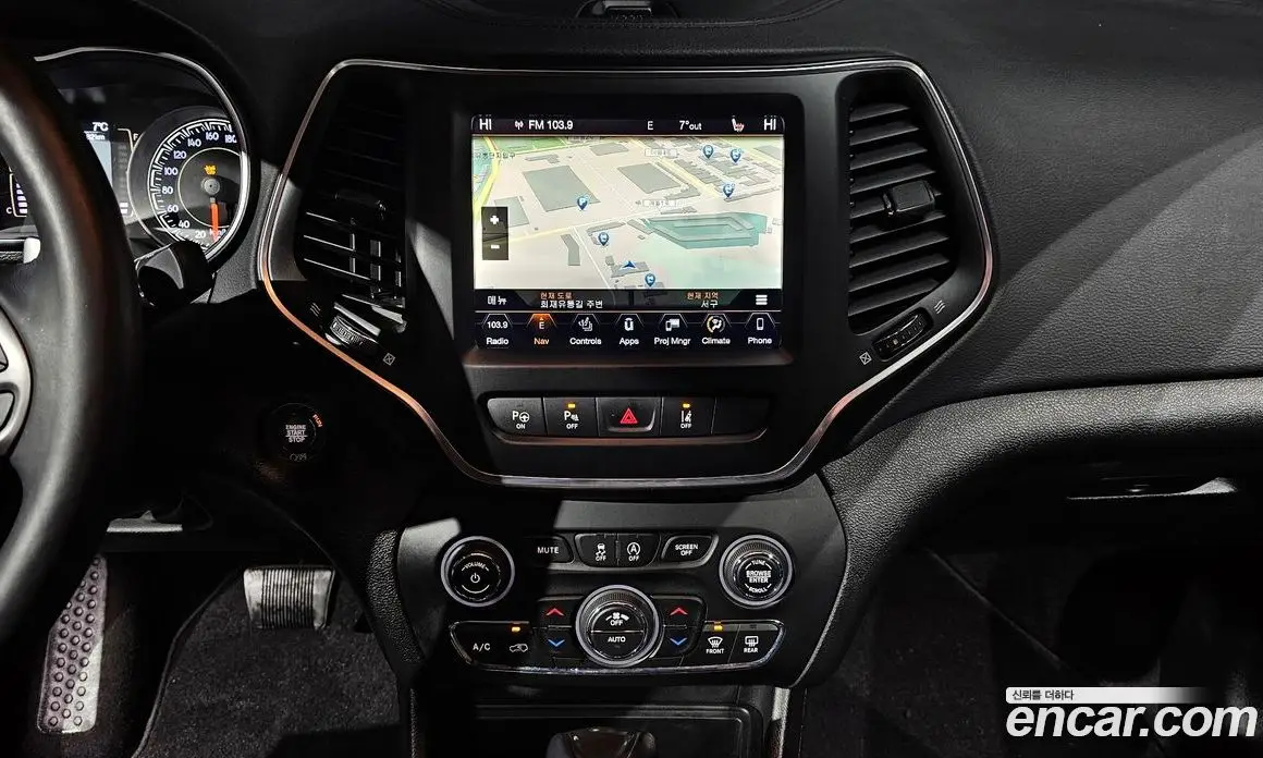 Jeep Cherokee 2019 2.4 автомат (гидро), фото 14
