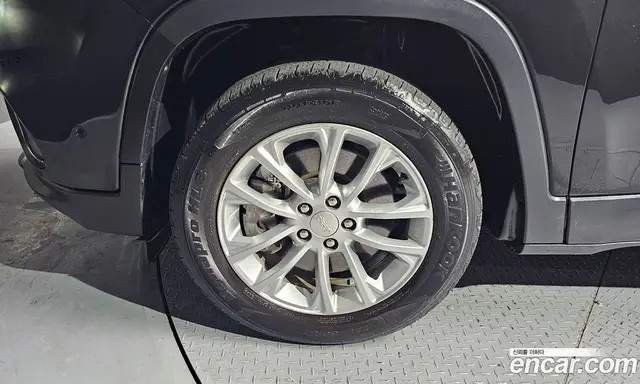 Jeep Cherokee 2019 2.4 автомат (гидро), миниатюра 5