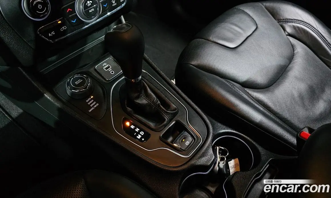 Jeep Cherokee 2019 2.4 автомат (гидро), фото 9