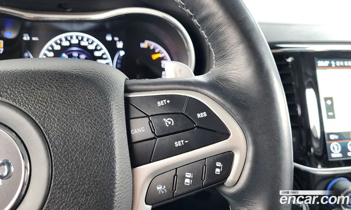 Jeep Cherokee 2019 3.6 автомат (гидро), фото 24