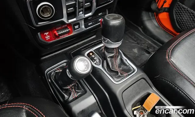 Jeep Wrangler 2020 2.0 автомат (гидро), миниатюра 12