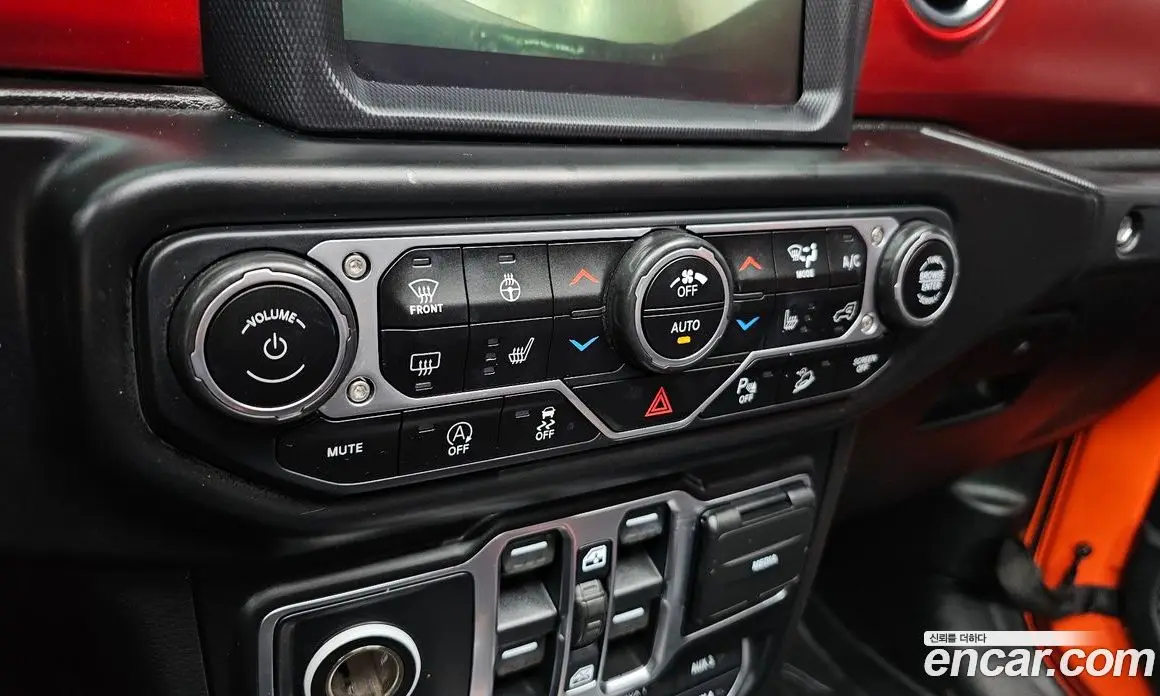 Jeep Wrangler 2020 2.0 автомат (гидро), фото 22