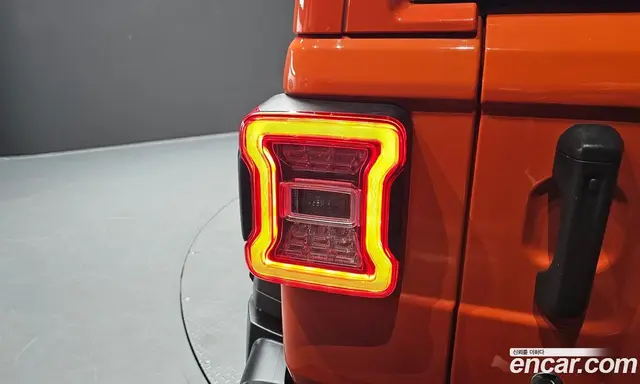 Jeep Wrangler 2020 2.0 автомат (гидро), миниатюра 9
