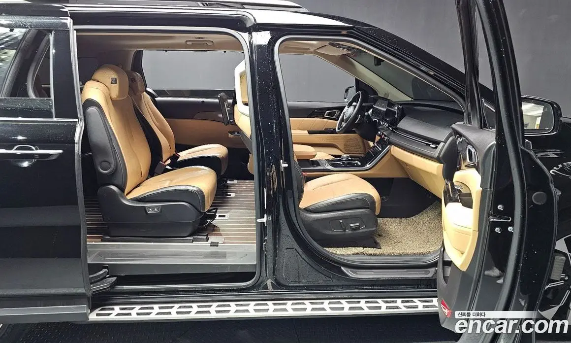 Kia Carnival 2021 2.2 автомат (гидро), фото 12