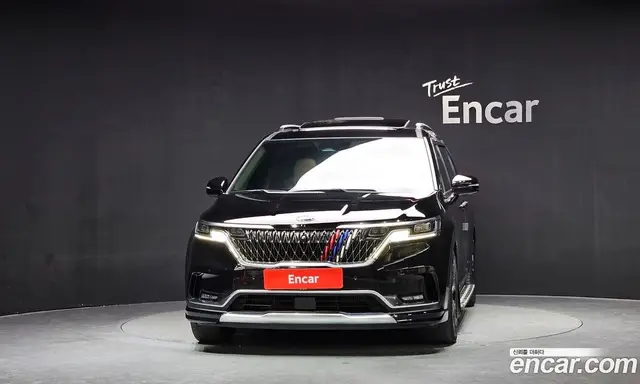 Kia Carnival 2021 2.2 автомат (гидро), миниатюра 3