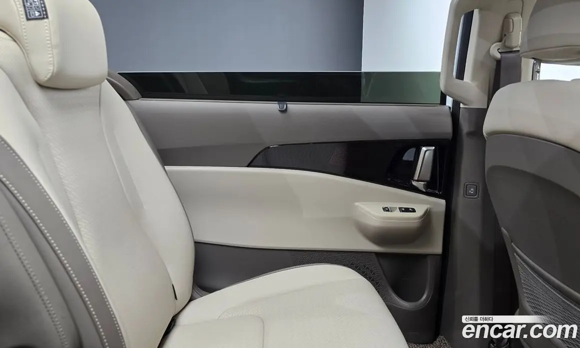 Kia Carnival 2024 1.6 автомат (гидро), фото 14