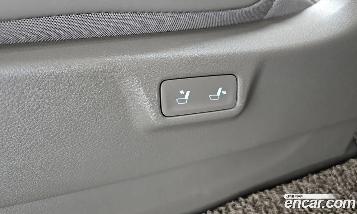Kia Carnival 2024 1.6 автомат (гидро), фото 33