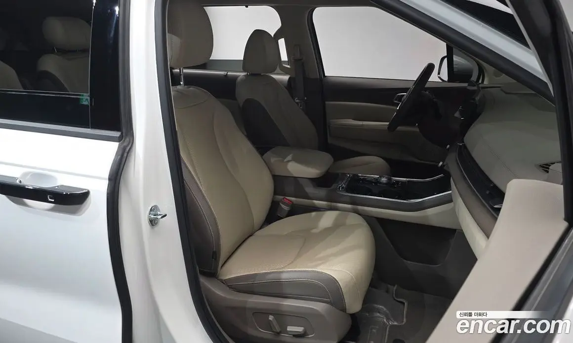 Kia Carnival 2025 3.5 автомат (гидро), фото 9