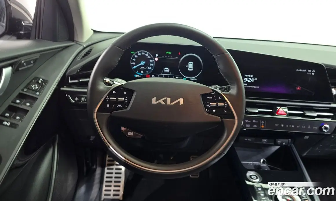 Kia Niro 2022 0.1 автомат (гидро), фото 19