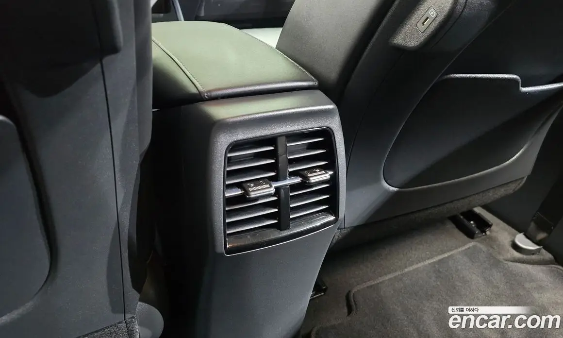 Kia Niro 2022 0.1 автомат (гидро), фото 29