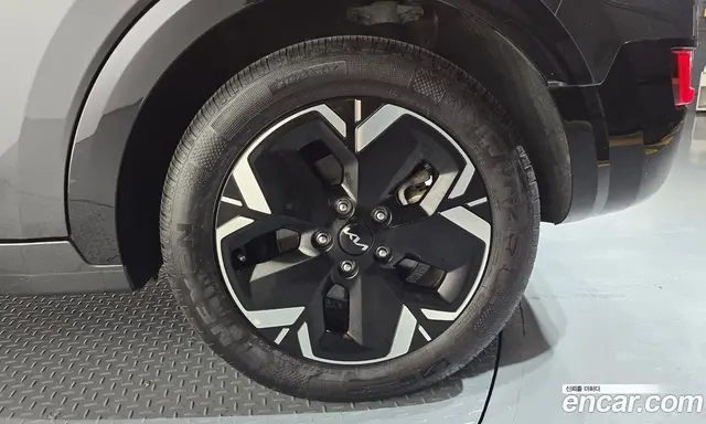 Kia Niro 2022 0.1 автомат (гидро), миниатюра 7