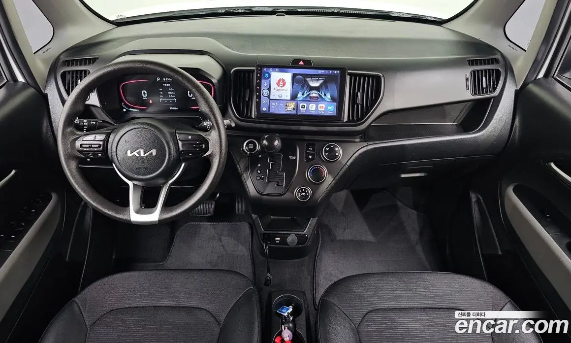 Kia Ray 2023 1.0 автомат (гидро), фото 9