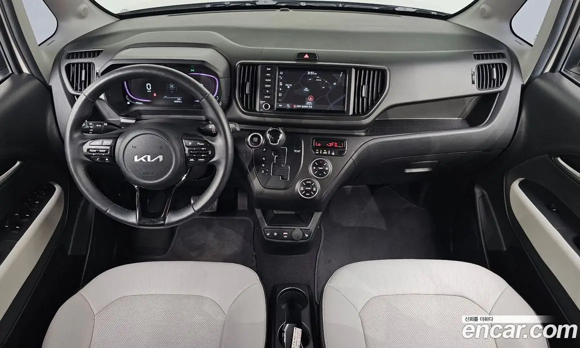 Kia Ray 2023 1.0 автомат (гидро), фото 9
