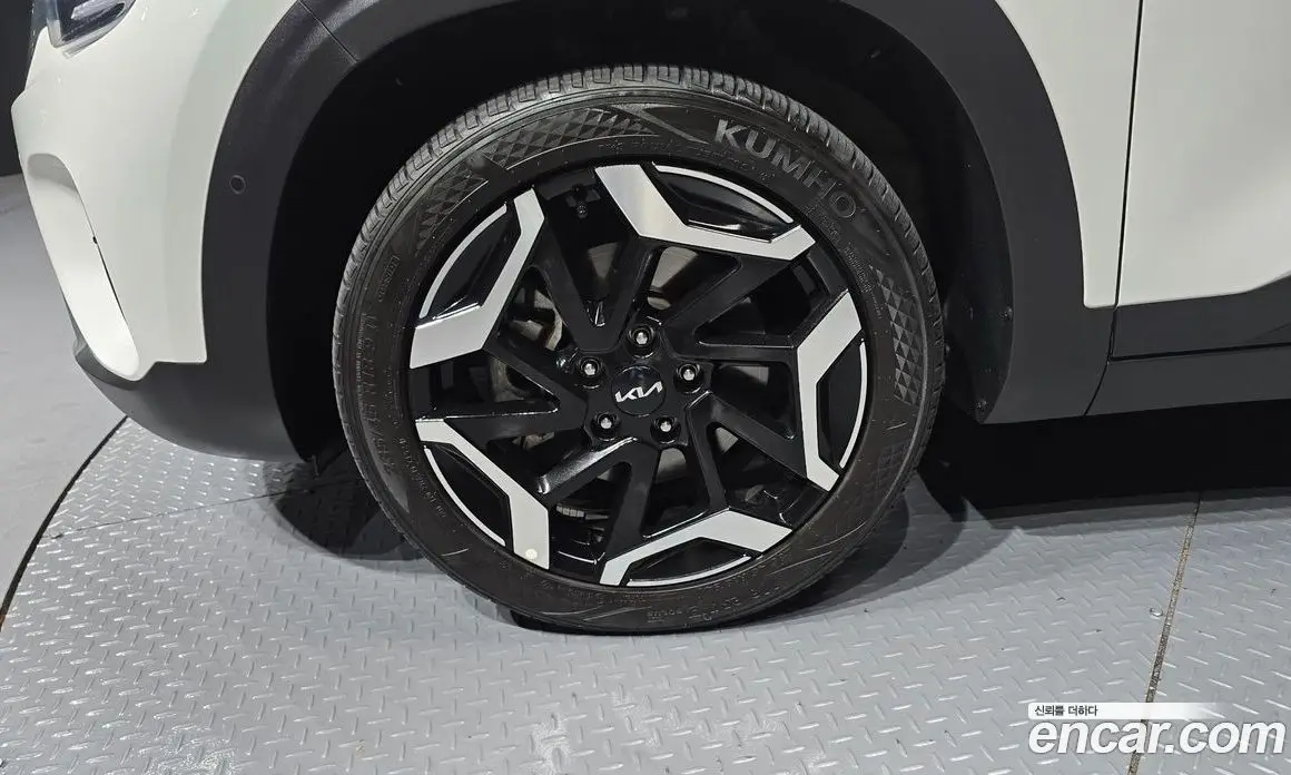 Kia Seltos 2024 1.6 автомат (гидро), фото 5