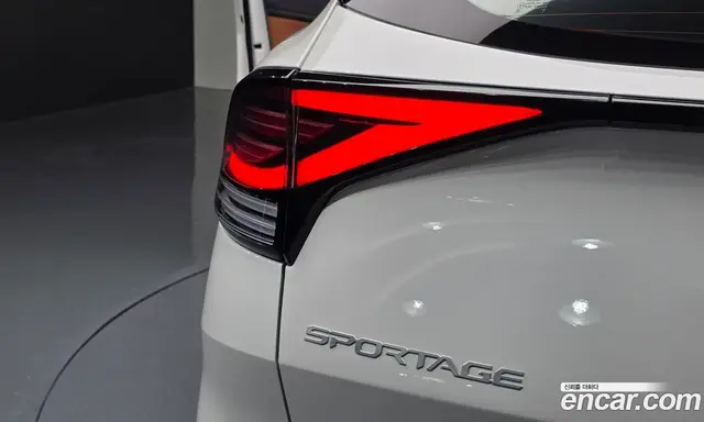 Kia Sportage 2024 1.6 автомат (гидро), миниатюра 9
