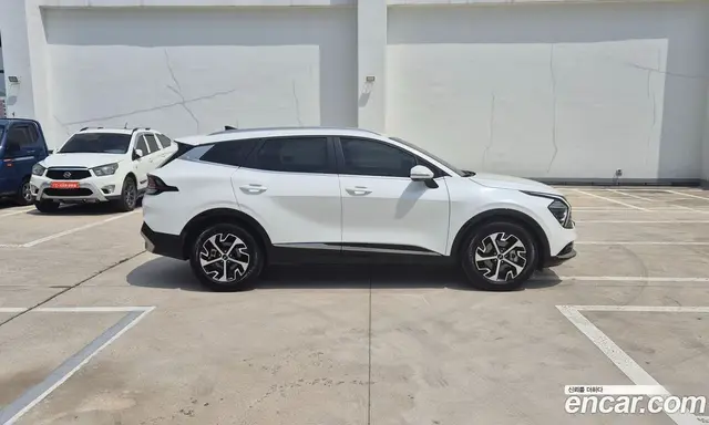 Kia Sportage 2024 1.6 автомат (гидро), миниатюра 4