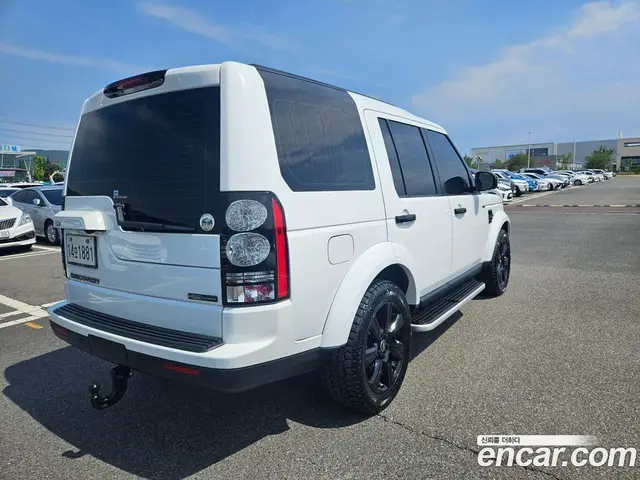 Land Rover Discovery 2014 3.0 автомат (гидро), миниатюра 2
