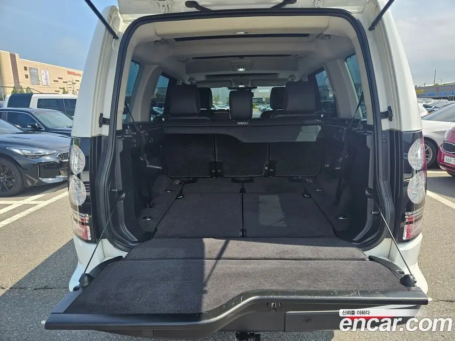 Land Rover Discovery 2014 3.0 автомат (гидро), фото 19