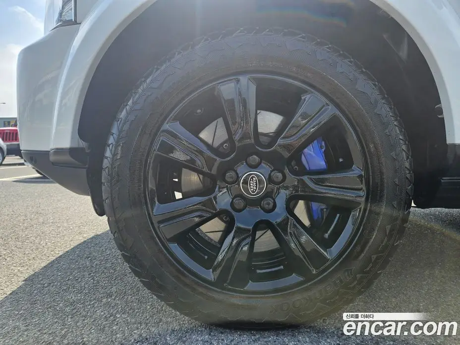 Land Rover Discovery 2014 3.0 автомат (гидро), фото 5