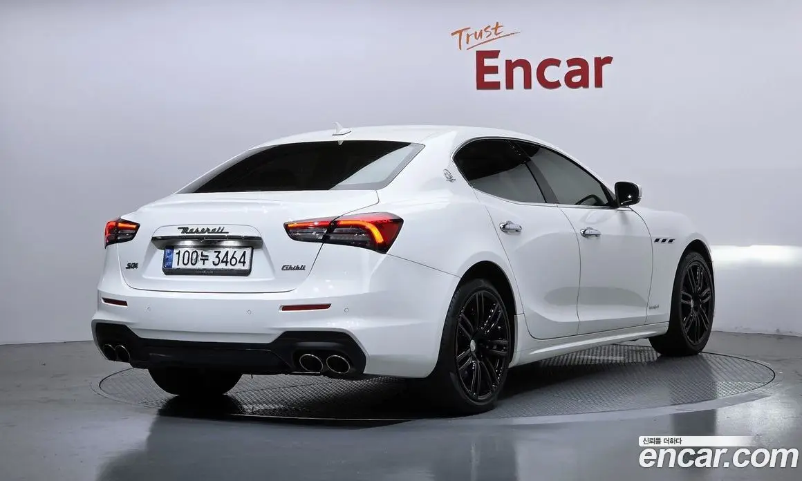 Maserati Ghibli 2017 3.0 автомат (гидро), фото 2 Maserati Ghibli 2017 3.0 автомат (гидро), фото 2
