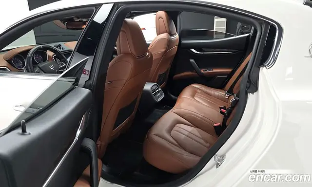 Maserati Ghibli 2017 3.0 автомат (гидро), миниатюра 12
